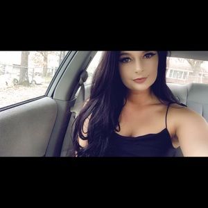 Meet your Posher, Marishka